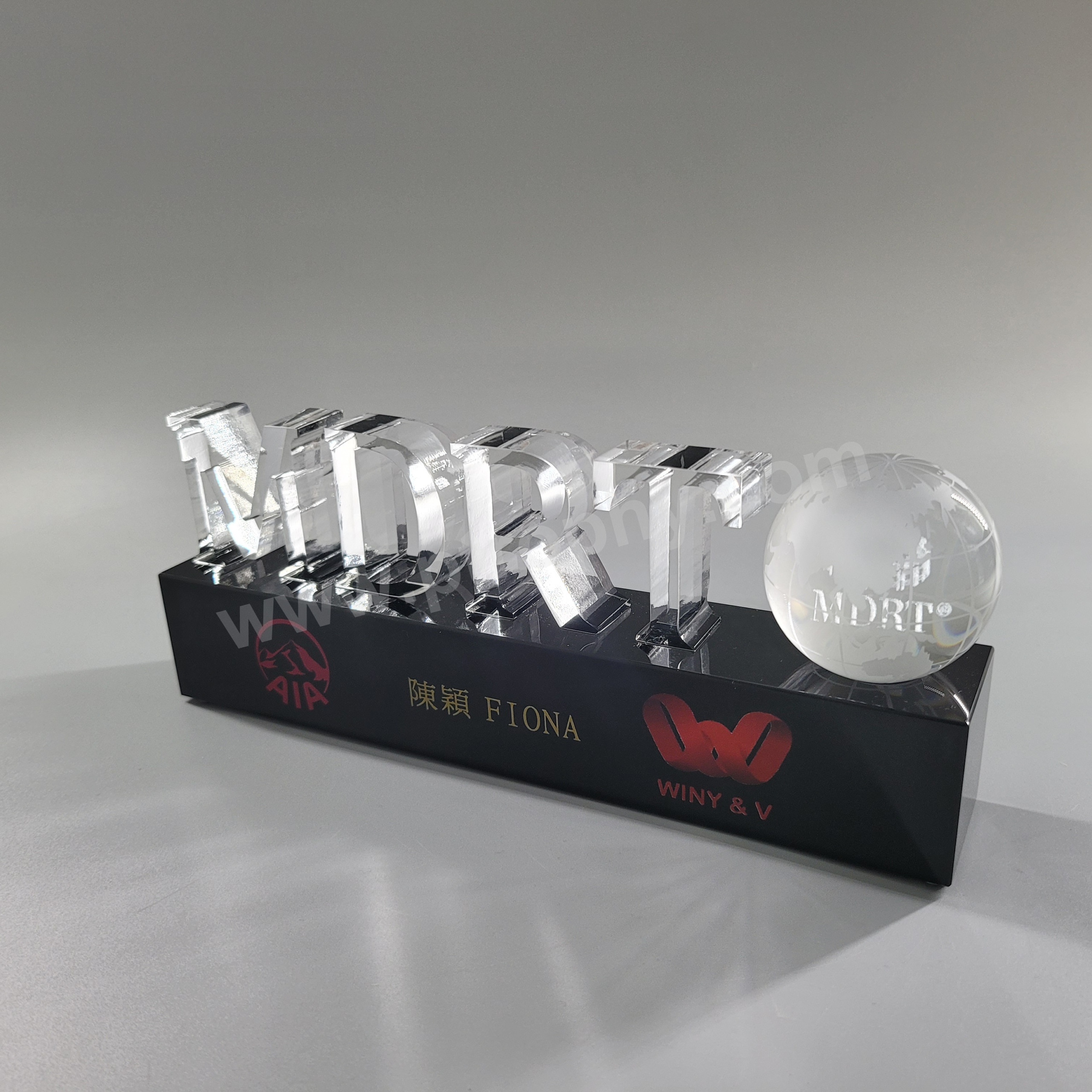 AE014 Crystal Award