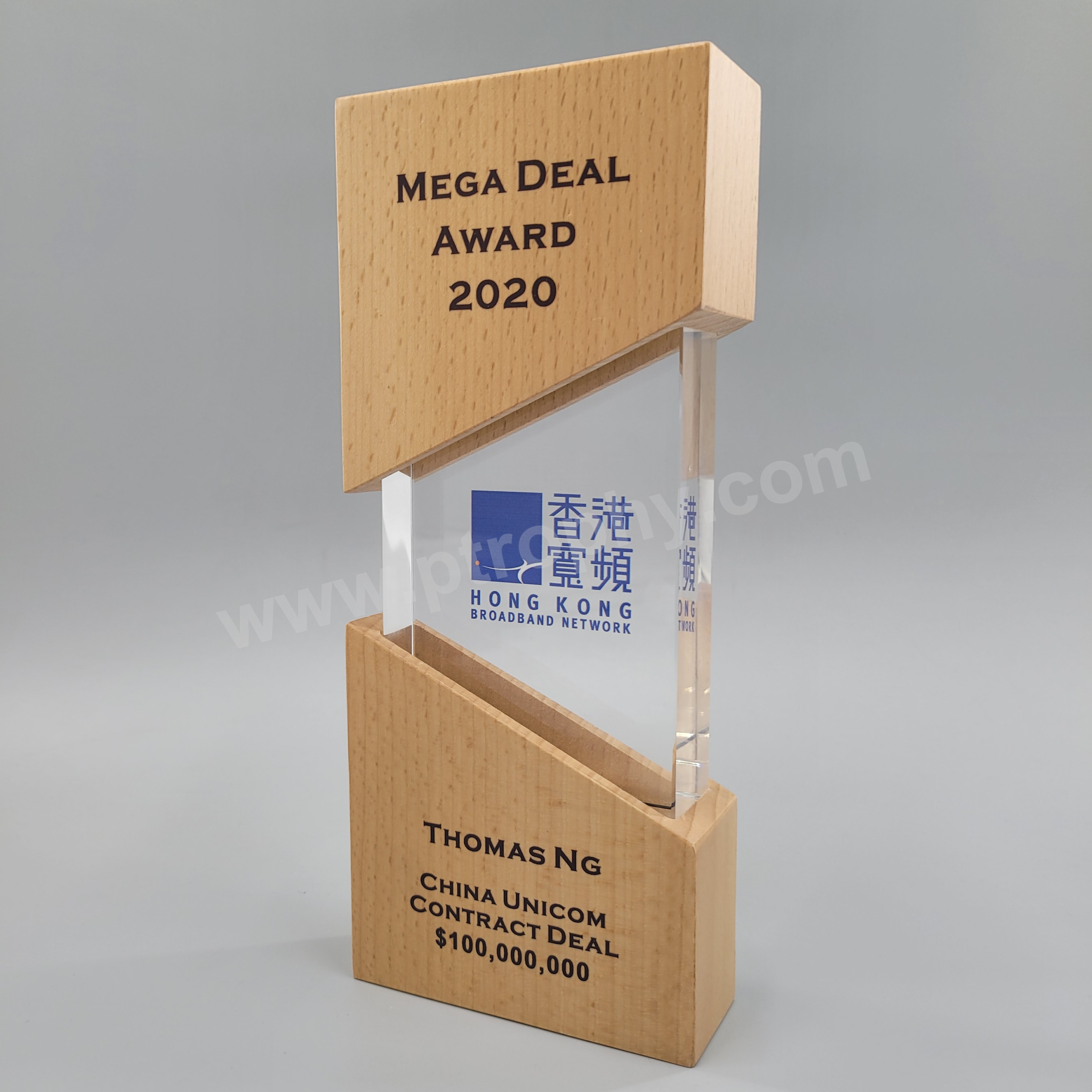 AE065 Crystal Award