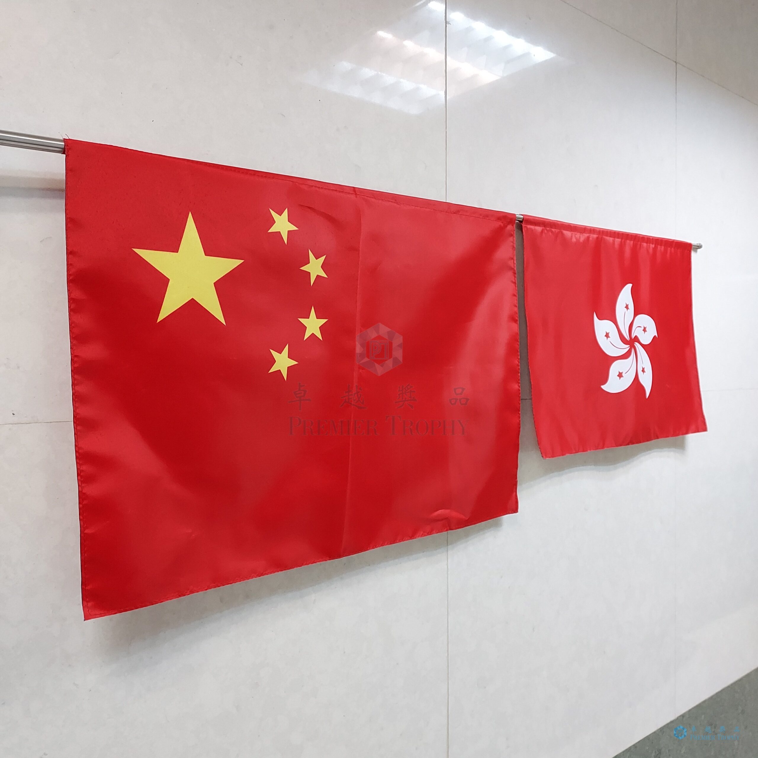 F106 學校金穗錦旗