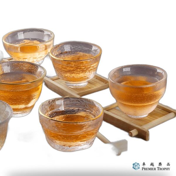 一口玻璃杯