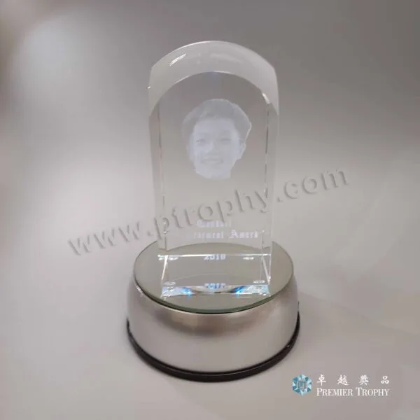 AE394 Crystal Award,內雕水晶獎座訂造