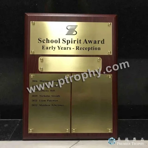 客戶案例_116 · Discovery Bay International School 木牌，客戶案例訂造