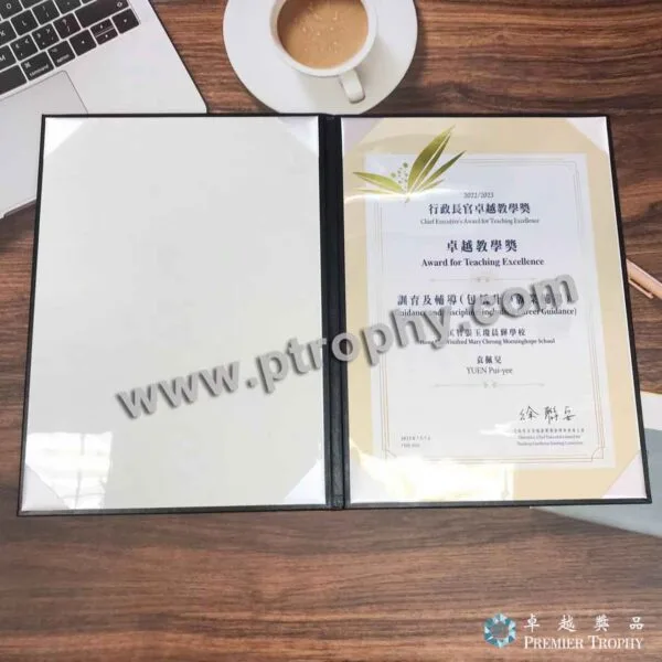 客戶案例_132 · HL Consultancy & Services Limited 紙證書，客戶案例訂造