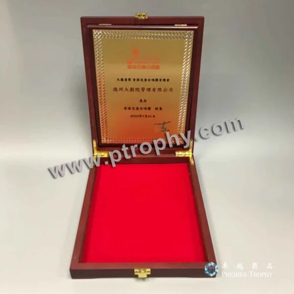 客戶案例_137 · 香港兒童合唱團木盒證書，客戶案例訂造