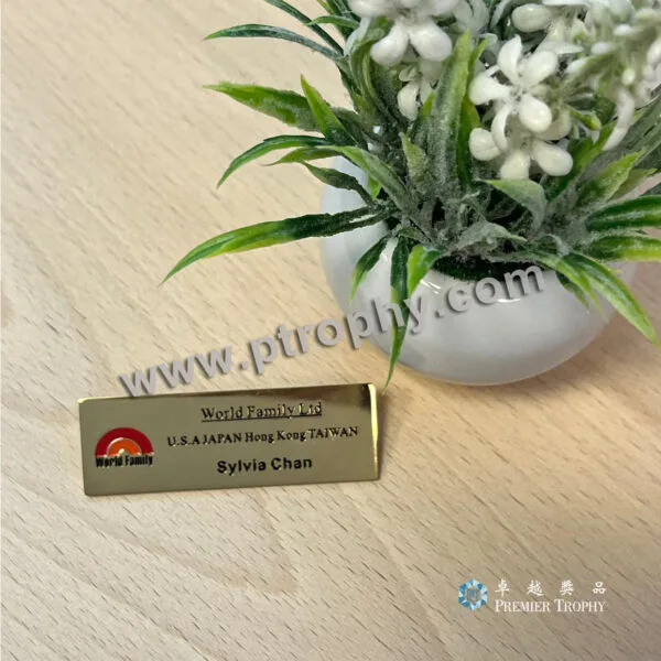 客戶案例_146 · World Family Ltd 人名牌，客戶案例訂造