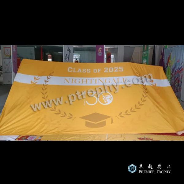客戶案例_243 · 英皇佐治五世學校黃旗，客戶案例訂造