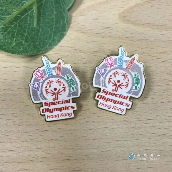 QB031 UV金邊襟章,襟章訂造