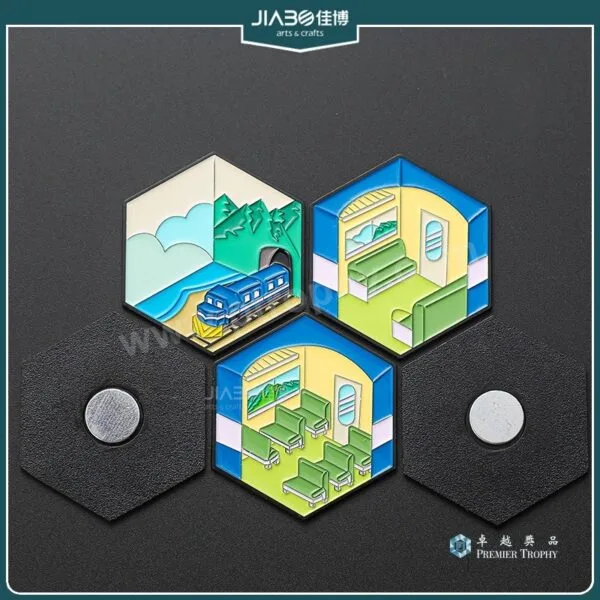 QB407 烤漆磁石貼，襟章訂造